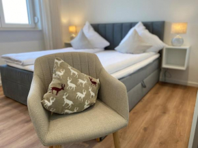 Seeliebe Apartments Schwerin - Seeblick, PKW Stellplatz, teilweise mit privater Sauna, WLAN, XXL-Balkon oder Terrasse, Schwerin